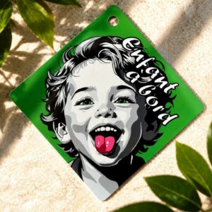 enfant a bord